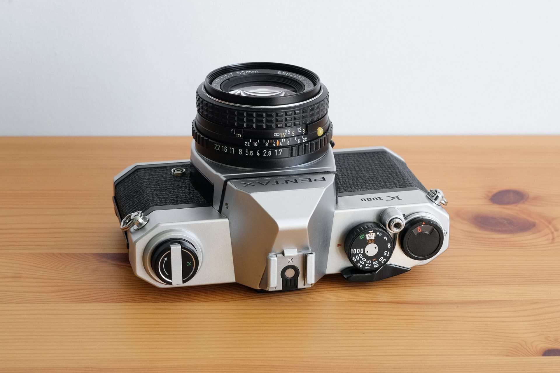 Pentax K1000 Film Camera & 50mm f/1.7 SMC Lens - Image 4